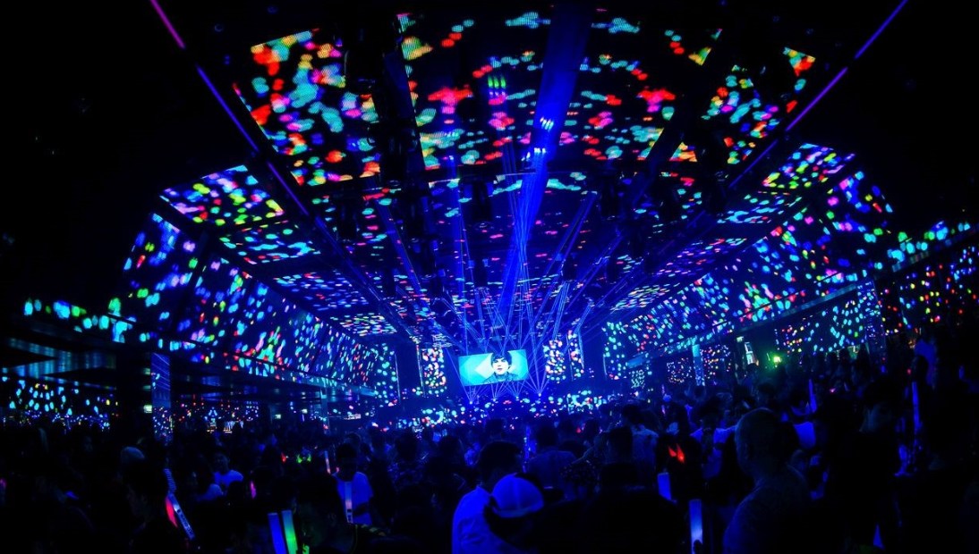 In today's fast-paced world, crafting compelling presentations quickly and efficiently is more important than ever. PopAi Presentation Generator leverages advanced artificial intelligence (AI) technology to help users create stunning presentations with minimal effort. This detailed article explores how PopAi revolutionizes the presentation creation process, providing a comprehensive guide on its features, benefits, and applications. PopAi Presentation Generator PopAi is an AI-powered tool designed to streamline the creation of high-quality presentations. It utilizes the latest advancements in AI, including GPT-4 and other machine learning algorithms, to generate presentations that are both visually appealing and content-rich. The user-friendly interface ensures that anyone, regardless of their technical expertise, can create professional-grade presentations in minutes. Key Features of PopAi Presentation Generator AI-Powered Content Creation: Automatically generates content and design elements. User-Friendly Interface: Easy to navigate and use, even for beginners. Customization Options: Allows users to tailor presentations to their specific needs. Integration Capabilities: Works seamlessly with popular platforms like PowerPoint and Google Slides. Advanced Design Elements: Includes a wide range of templates, icons, and visual aids. The Power of AI in Presentation Creation AI-Powered Content Creation PopAi for presentation uses AI to generate content based on user input. By analyzing the provided data, it creates structured and coherent slides that effectively convey the intended message. This feature is particularly useful for users who need to create presentations quickly without compromising on quality. Enhanced Efficiency With PopAi, the time required to create a presentation is significantly reduced. The AI handles most of the heavy lifting, allowing users to focus on fine-tuning and personalizing their presentations. This efficiency is crucial in a fast-paced world where deadlines are tight and time is limited. User-Friendly Interface and Workflow Intuitive Interface PopAi's interface is designed to be intuitive and user-friendly. Users can easily navigate through the tool, making the presentation creation process smooth and hassle-free. The clean layout and straightforward options ensure that users can quickly learn how to use the tool effectively. Streamlined Workflow PopAi streamlines the entire presentation creation process. From uploading documents and images to customizing slides and adding visual aids, every step is designed to be efficient and user-friendly. This streamlined workflow helps users produce polished presentations in a fraction of the time it would normally take. Customization and Personalization Wide Range of Templates PopAi offers a vast selection of templates that cater to various presentation needs. Whether you're creating a business pitch, a school project, or a marketing presentation, you'll find a template that fits your requirements. These templates are professionally designed to ensure that your presentations look polished and engaging. Design Elements and Visual Aids The tool includes a rich library of design elements and visual aids, such as icons, charts, and graphs. These elements help to enhance the visual appeal of your presentations and make complex data easier to understand. Users can customize these elements to match their brand and style. Personalization Options PopAi allows users to personalize their presentations by adjusting colors, fonts, and layouts. This level of customization ensures that each presentation is unique and tailored to the specific needs of the audience. Integration Capabilities Seamless Integration with Popular Platforms PopAi integrates seamlessly with popular presentation platforms like Microsoft PowerPoint and Google Slides. Users can easily export their AI-generated presentations to these platforms, allowing for further customization and collaboration. Compatibility with Other Tools The tool is also compatible with other content creation and project management tools, such as Canva, Visme, and various project management software. This compatibility enhances the overall workflow and allows users to incorporate PopAi into their existing processes. Applications Across Various Industries Business and Finance In the business and finance sectors, PopAi is invaluable for creating professional presentations quickly. Whether it's for a board meeting, an investor pitch, or a financial report, PopAi ensures that the content is well-organized and visually appealing. Education Educators and students benefit from PopAi by being able to create informative and engaging presentations for classes and projects. The tool helps to simplify complex topics and present them in an easily digestible format. Marketing and Social Media Marketing professionals can use PopAi to create compelling presentations for campaigns, product launches, and social media content. The tool's advanced design capabilities ensure that the presentations stand out and capture the audience's attention. Startups and Entrepreneurship Startups and entrepreneurs can leverage PopAi to create impactful pitch decks and business presentations. The tool helps to clearly communicate ideas and proposals, making it easier to attract investors and partners. Advanced Features of PopAi AI-Generated Insights and Analytics PopAi provides AI-generated insights and analytics to help users improve their presentations. By analyzing the content and design, the tool offers suggestions on how to enhance the overall quality and effectiveness of the presentation. Multiple Language Support PopAi supports multiple languages, making it a valuable tool for global users. This feature is particularly useful for multinational companies and individuals who need to create presentations in different languages. Data Visualization The tool includes advanced data visualization capabilities, allowing users to create detailed charts, graphs, and infographics. These visual aids help to present data in a clear and engaging way, making it easier for the audience to understand complex information. AI-Powered Image Generation PopAi also features an AI-powered image generator that creates high-quality images based on user input. This feature is particularly useful for creating custom visuals that match the presentation's theme and content. Pricing and Accessibility Affordable Pricing Plans PopAi offers a range of pricing plans to suit different needs and budgets. From basic plans for individual users to more advanced plans for businesses, there is an option for everyone. The pricing is competitive, making PopAi an affordable choice for high-quality presentation creation. Free Trial and Subscription Options New users can take advantage of a free trial to explore the tool's features and capabilities. After the trial period, users can choose from various subscription options based on their needs. Accessibility and Support PopAi is designed to be accessible to users of all skill levels. Comprehensive FAQs, tutorials, and customer support ensure that users can get the most out of the tool. The user-friendly interface and intuitive design make it easy for anyone to create stunning presentations. Success Stories and Case Studies Case Study 1: Business Presentation A financial consulting firm used PopAi to create a presentation for a major client meeting. The AI-generated content and design elements helped the team produce a polished and professional presentation in record time, impressing the client and securing a new contract. Case Study 2: Educational Project A group of students used PopAi to create a presentation for a school project. The tool's templates and customization options allowed them to present their research in a visually appealing and engaging way, earning them top marks. Case Study 3: Marketing Campaign A marketing agency used PopAi to develop a presentation for a product launch. The AI-powered insights and data visualization features helped them create a compelling and data-driven presentation that effectively communicated the product's value proposition. The Future of PopAi Continuous Improvement and Innovation As AI technology continues to advance, PopAi is committed to continuous improvement and innovation. Future updates will include more advanced features, enhanced integration capabilities, and improved AI algorithms to ensure that the tool remains at the forefront of presentation creation technology. Expanding User Base PopAi aims to expand its user base by making the tool even more accessible and user-friendly. With ongoing enhancements and new features, PopAi will continue to attract users from various industries and sectors. Ethical Considerations As with any AI-powered tool, ethical considerations are important. PopAi is committed to ensuring data privacy and security, minimizing bias in AI algorithms, and maintaining transparency in its operations. These ethical standards are crucial for building trust and confidence among users. Conclusion PopAi Presentation Generator is a game-changer in the world of presentation creation. By leveraging the power of AI, PopAi helps users craft stunning presentations quickly and efficiently. With its user-friendly interface, advanced features, and wide range of customization options, PopAi is an invaluable tool for anyone looking to create high-quality presentations. Whether you're a business professional, educator, student, or marketer, PopAi has the tools and capabilities to help you succeed. Embrace the future of presentation creation with PopAi and experience the benefits of AI-powered innovation in your workflow.